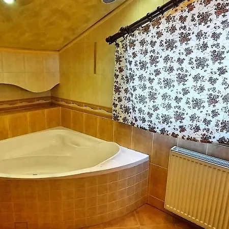 Chalet U Gorala