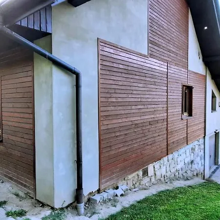 U Gorala Stroza (Myslenice)